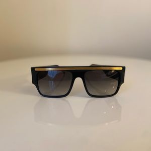 Emmanuelle Khanh 1000GP